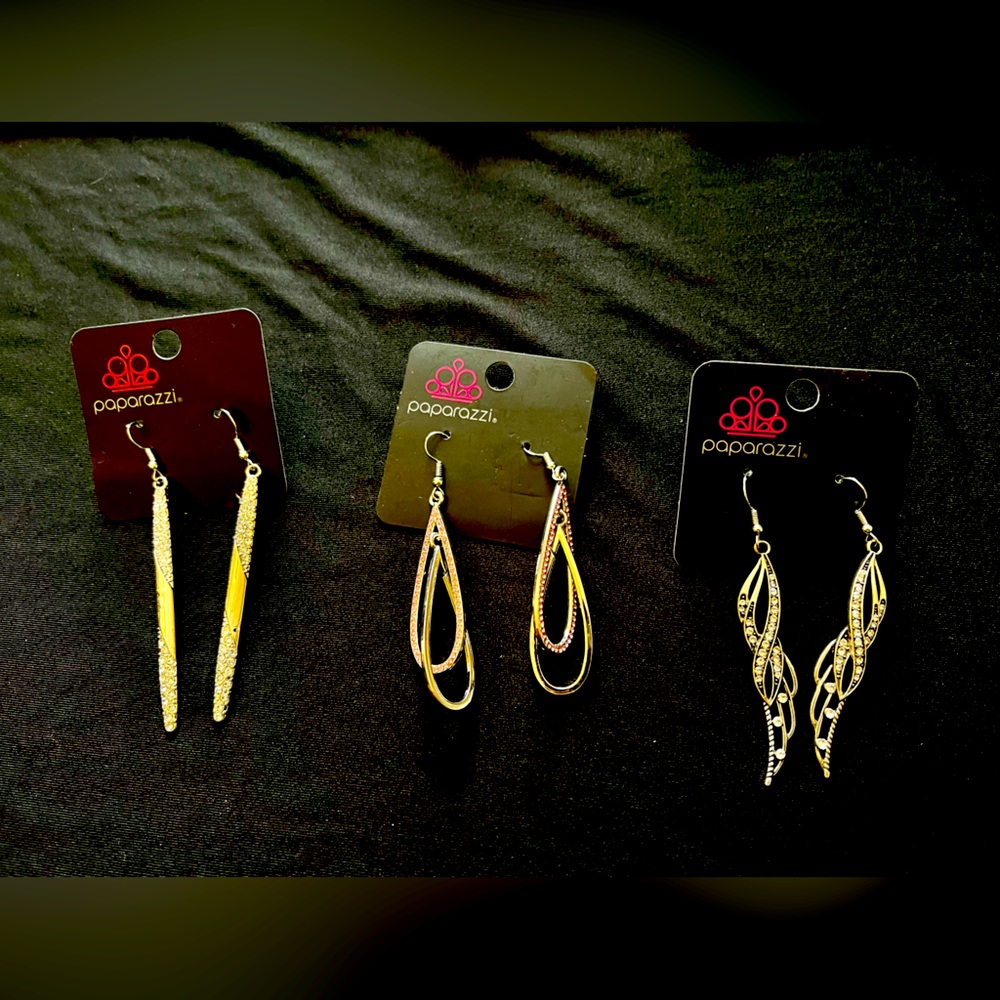 NWT!!! Paparazzi Jewelry - 3 Teardrop Earrings